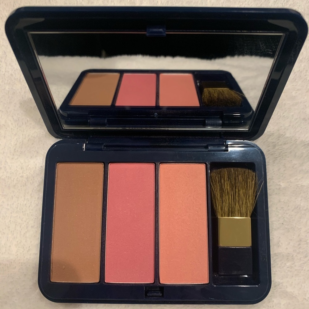 Estēe Lauder Bronzer And Blush Palette